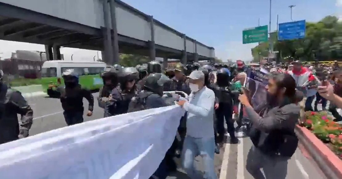 Madres buscadoras denuncian agresiones: SSC asegura que solo contuvo la protesta