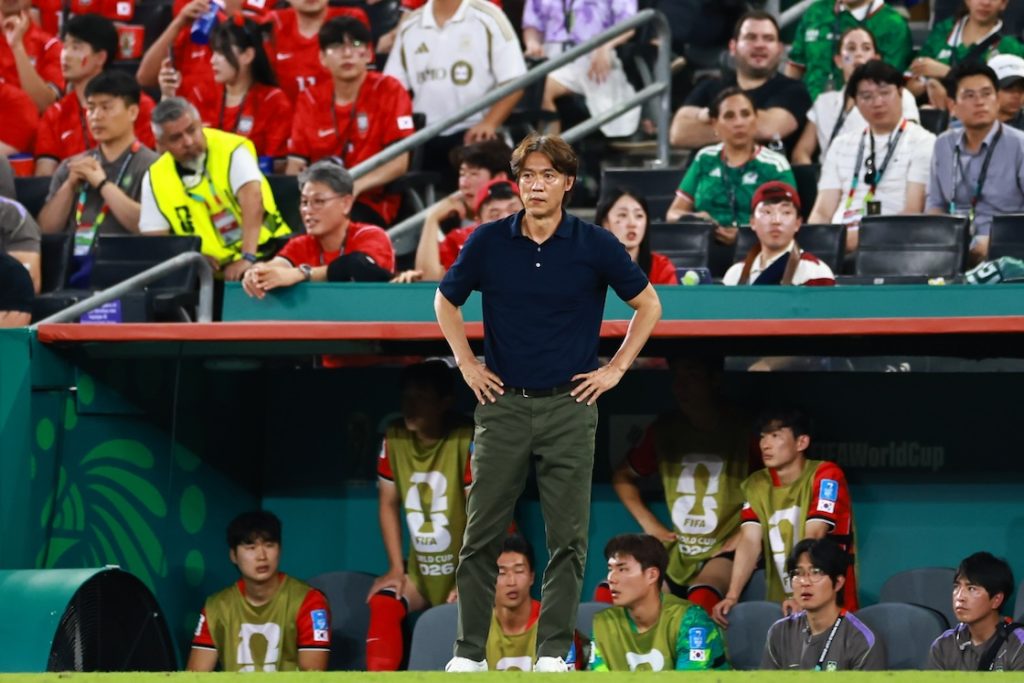 Myung-Bo Hong DT de Corea del Sur