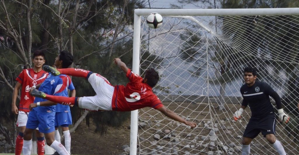 Fútbol llanero bajo presión y de cómo la violencia amenaza a las futuras estrellas mexicanas