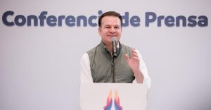 Gobernador de Durango admite que su visa a Estados Unidos tiene alerta amarilla