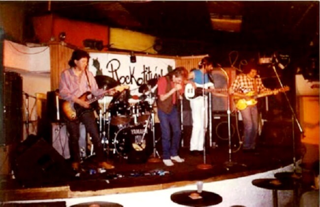 La historia fantástica (y altamente ruidosa) de Rockotitlan