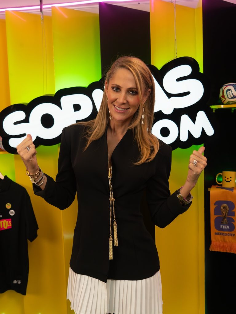 Inés Sainz en Sopitas FC