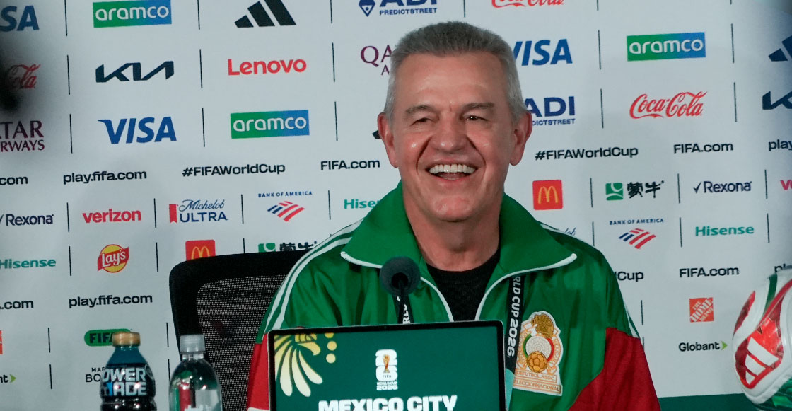 Javier Aguirre en conferencia de prensa