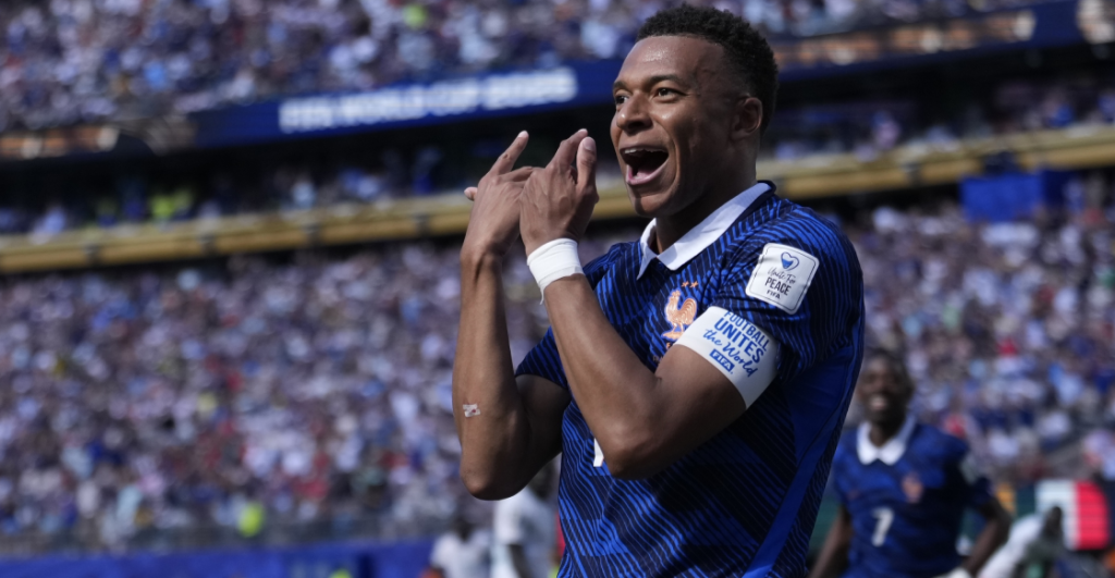 Francia derrota a Senegal y Mbappé empata a Messi como cuarto goleador del Mundial