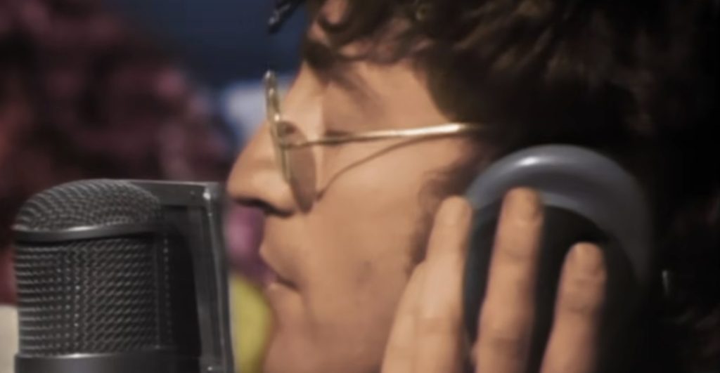 John Lennon en "All You Need Is Love"