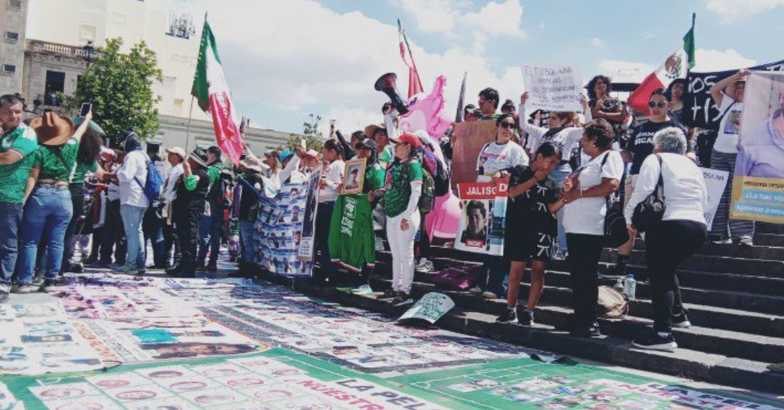 “No queremos arruinar la fiesta”: Madres buscadoras se manifiestan en Guadalajara y CDMX