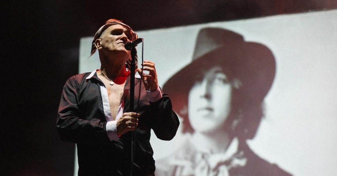 Morrissey asegura ser víctima “del peor caso de fraude de identidad en línea”