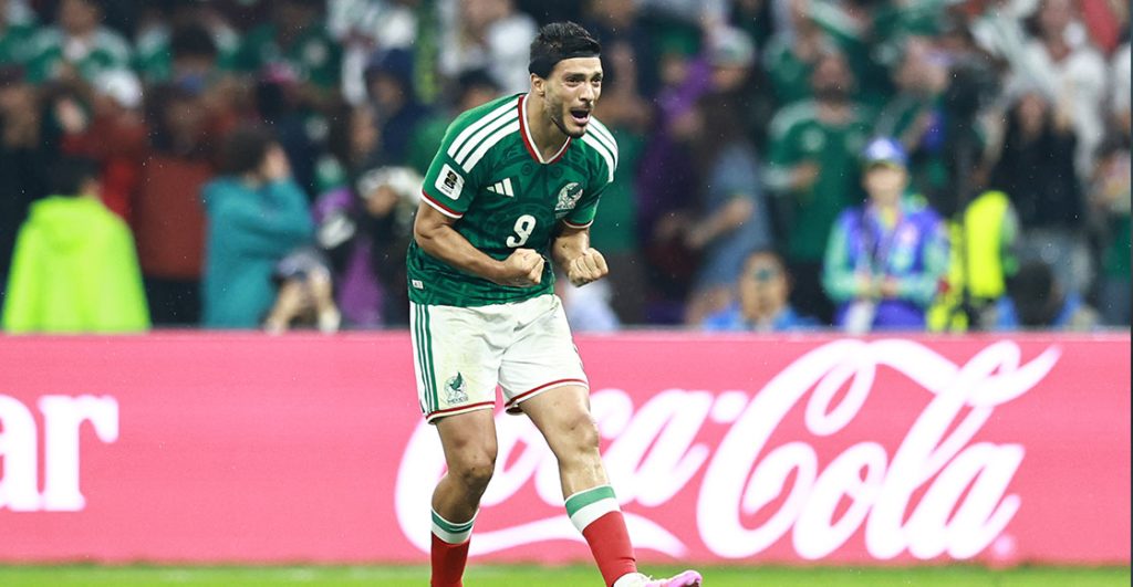 Raúl Jimenez superó a Borgetti