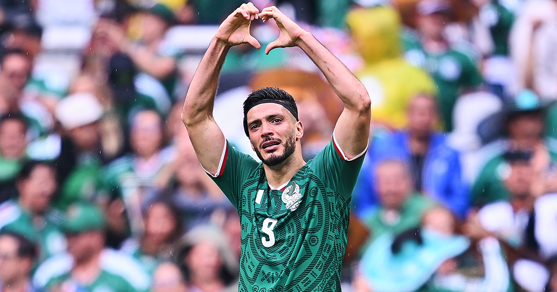 Raúl Jiménez empata a Borgetti como el segundo máximo goleador de México y lo dedica a su padre
