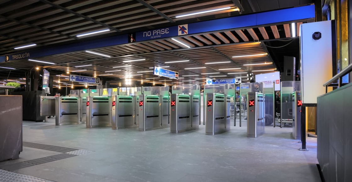 Reabren estaciones de la Línea 2 del Metro… incompletas y casi un mes después