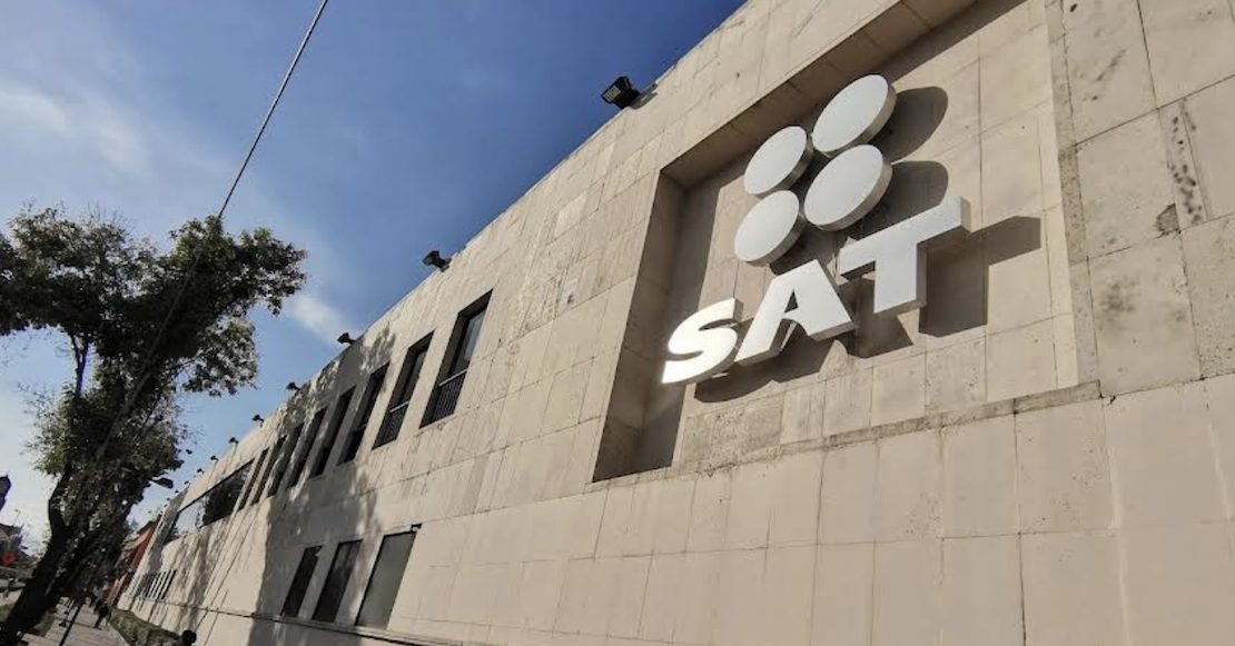 SAT suspende sellos digitales a más de 7 mil contribuyentes por uso de facturas falsas