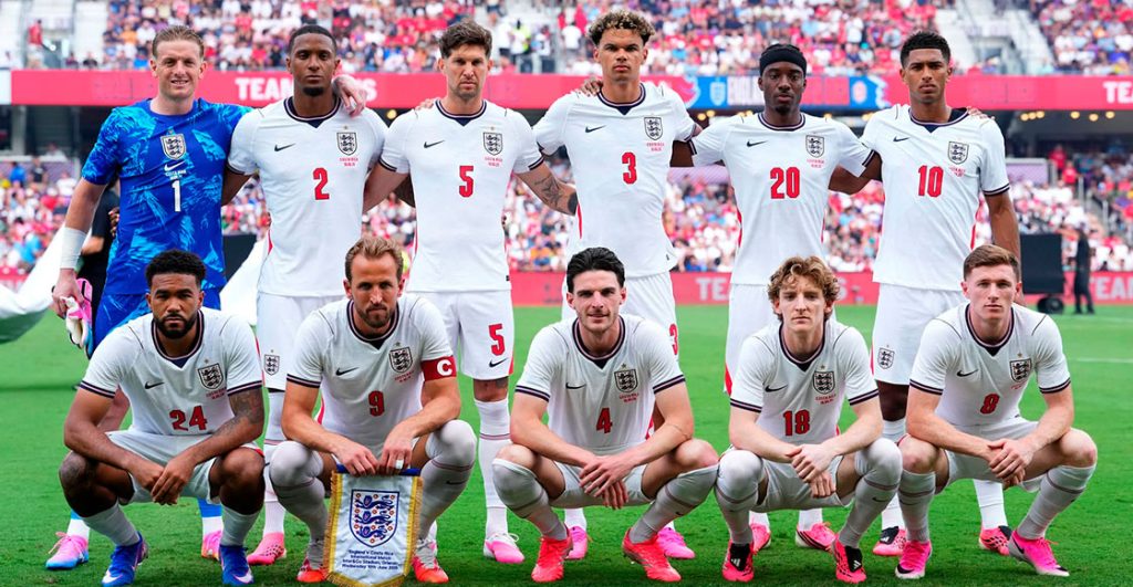 Le roban a la Selección de Inglaterra