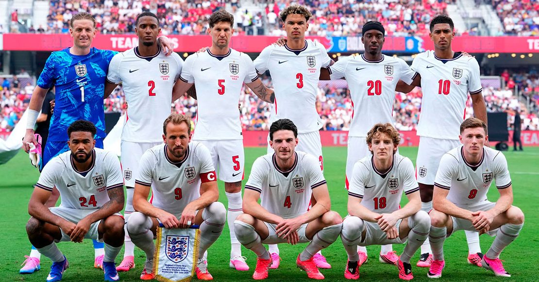 Le roban tachones, balones y más artículos a  Selección de Inglaterra en Kansas City