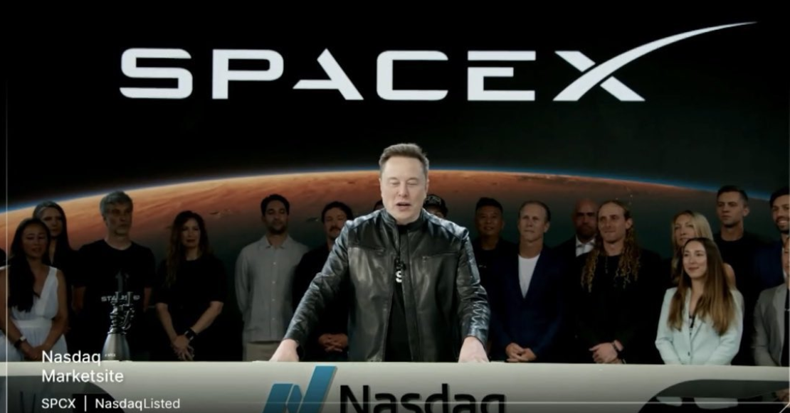 Elon Musk lo volvió a hacer: SpaceX debuta en Bolsa con números de otro planeta