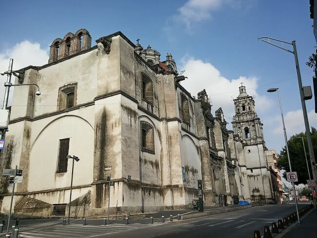 La macabra historia de la Capilla de los Muertos