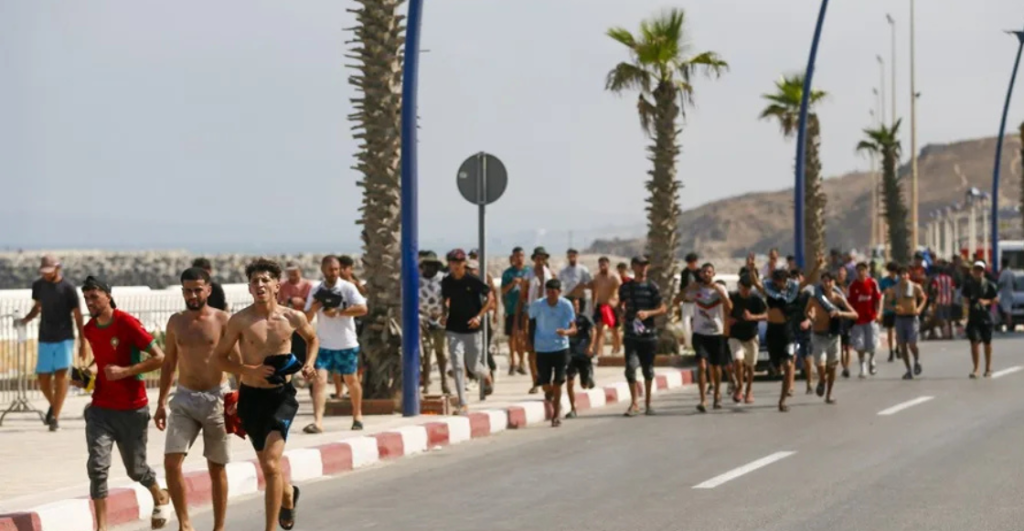¿Qué es Ceuta y porqué cada año llegan cientos de personas migrantes?