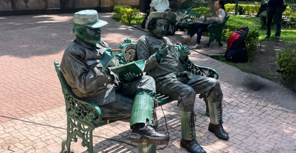 Brugada anuncia que recolocará estatuas de Fidel Castro y del Che Guevara en CDMX