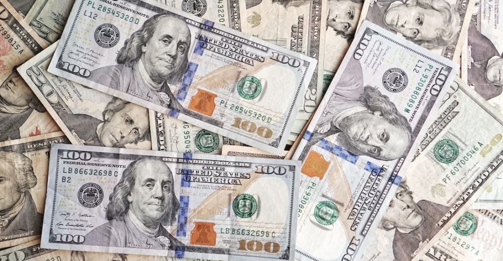 Devaluación histórica del peso argentino ante el dólar y por qué hay tantos tipos de cambio