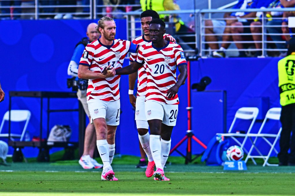 Estados Unidos gana eliminación directa de un Mundial ¡por primera vez en 24 años!