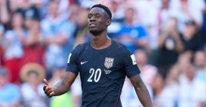 Folarin Balogun sobre la tarjeta roja que le retiraron gracias a Trump