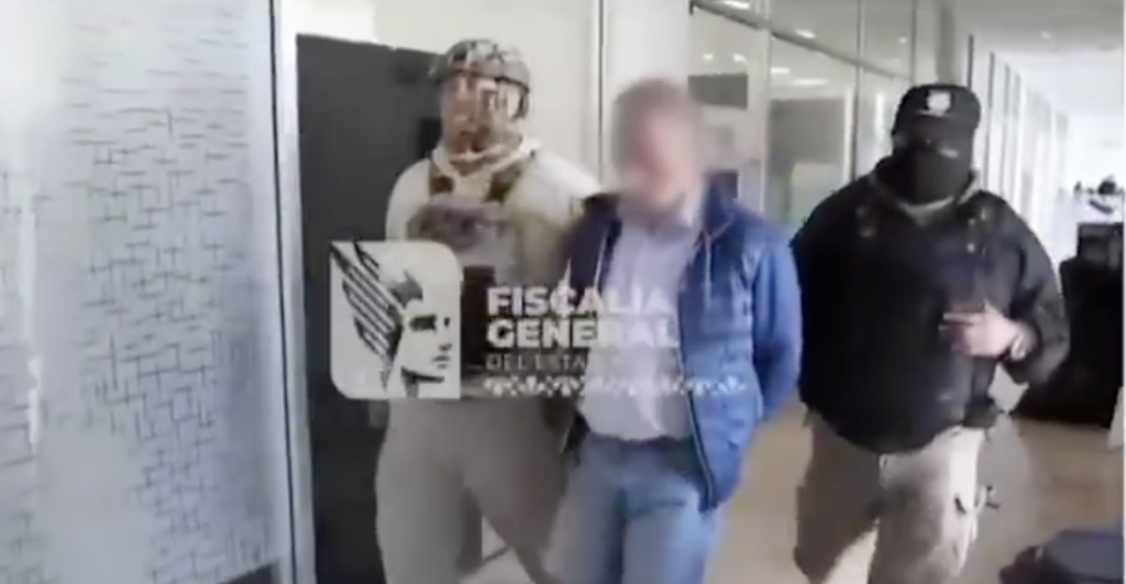 Lo que sabemos sobre el caso del farmacéutico español que era francotirador en sus ratos libres en Puebla