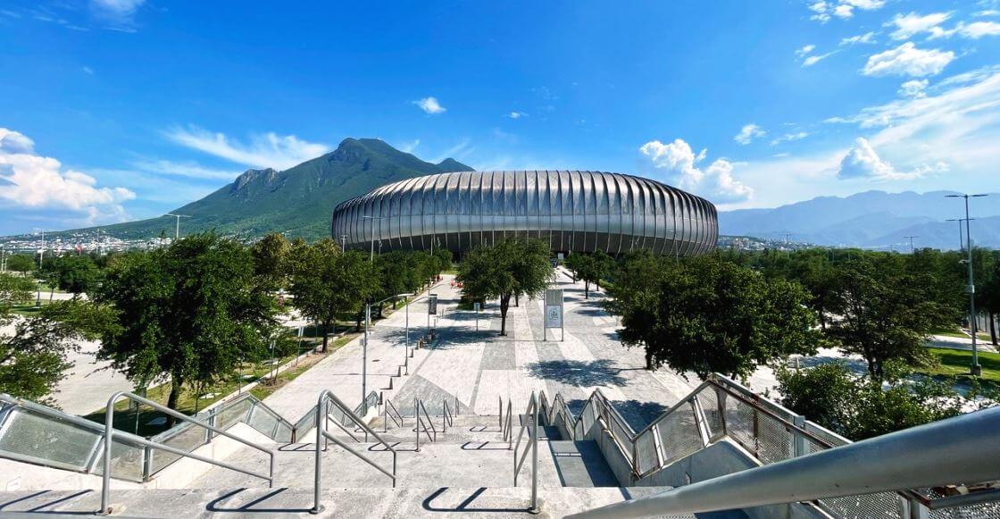 Postales de gigantes: ¿Por qué las montañas de Monterrey se ven tan impresionantes desde el estadio?