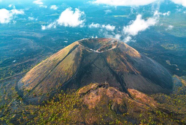 El día que la tierra se abrió: La fascinante historia del nacimiento del Paricutín
