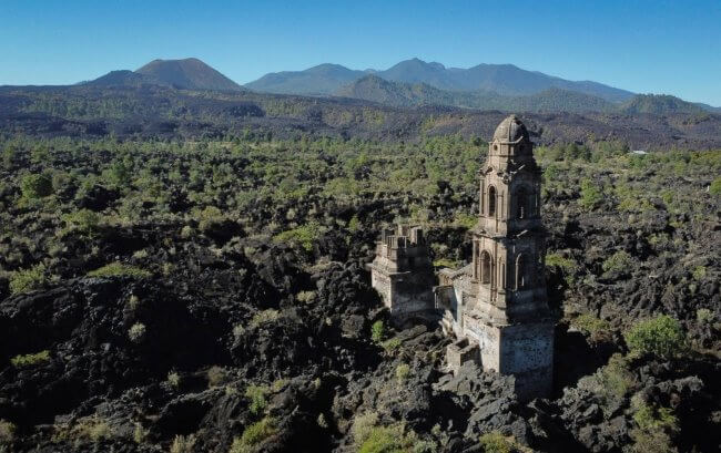 El día que la tierra se abrió: La fascinante historia del nacimiento del Paricutín