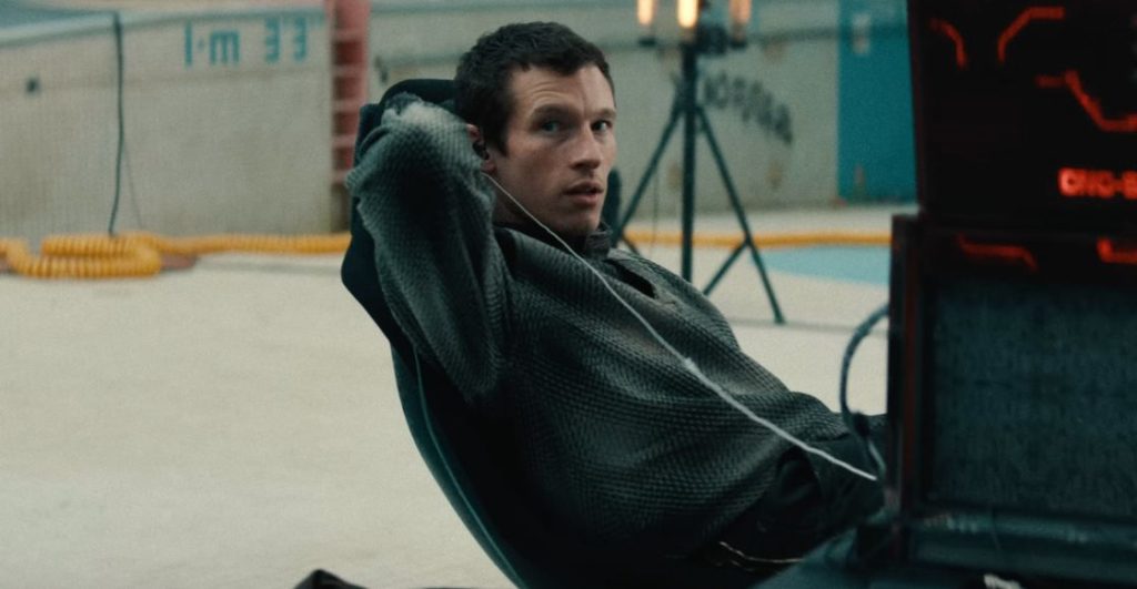 Callum Turner en la adaptación de 'Neuromante'