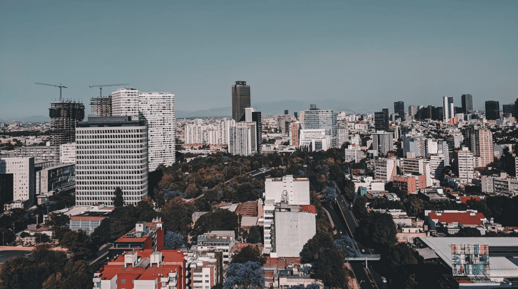 Ciudad vs Periferia