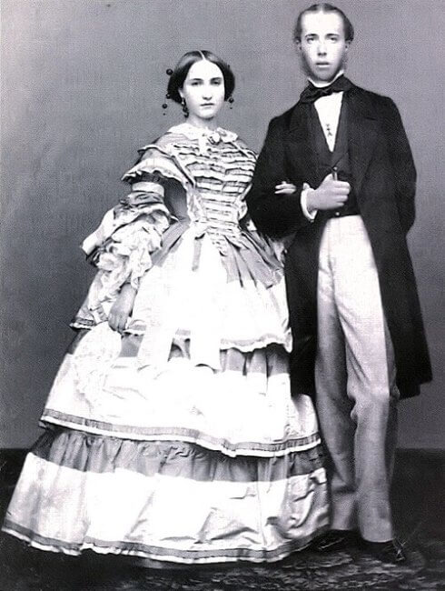 Pobre Carlota: La emperatriz que México nunca entendió