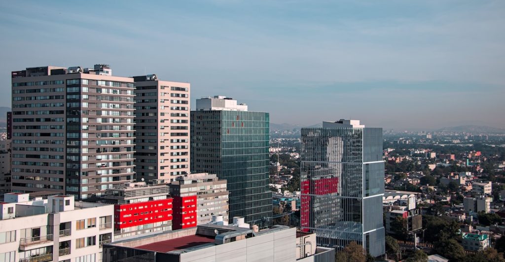 Más allá de la vivienda digna: cuando la renta también se come tu comida