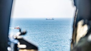 trump-anuncia-estados-unidos-restablecera-bloqueo-naval-iran