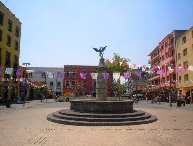 3 plazas olvidadas de la CDMX que merecen una visita (aunque casi nadie las conoce)