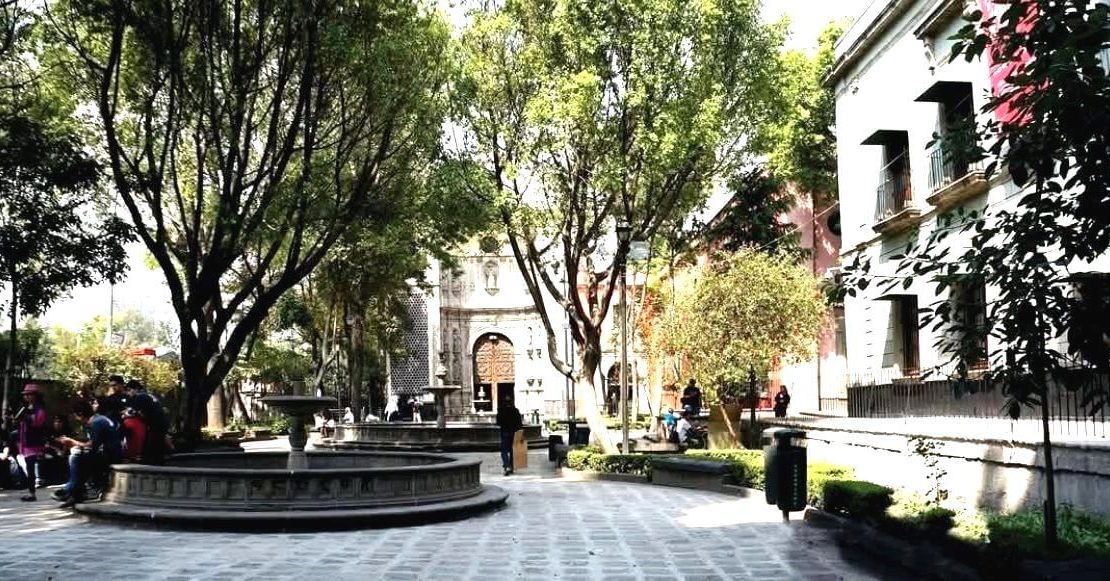 3 plazas olvidadas de la CDMX que merecen una visita (aunque casi nadie las conoce)