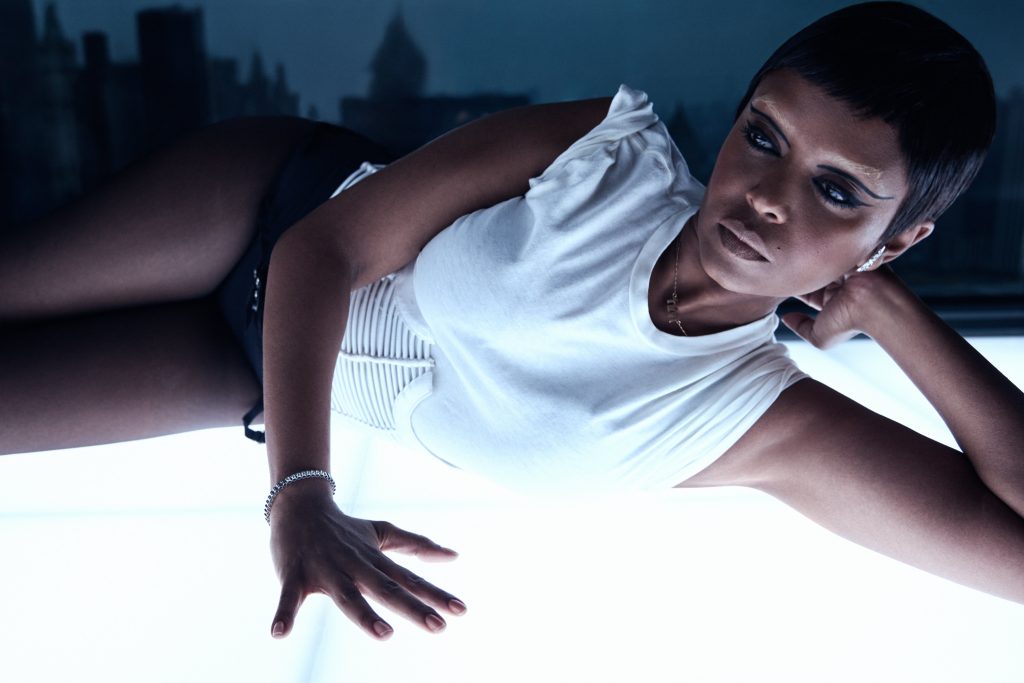 entrevista-kelela-new-avatar-disco