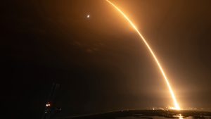 cohete-spacex-estrella-contra-luna-impacto