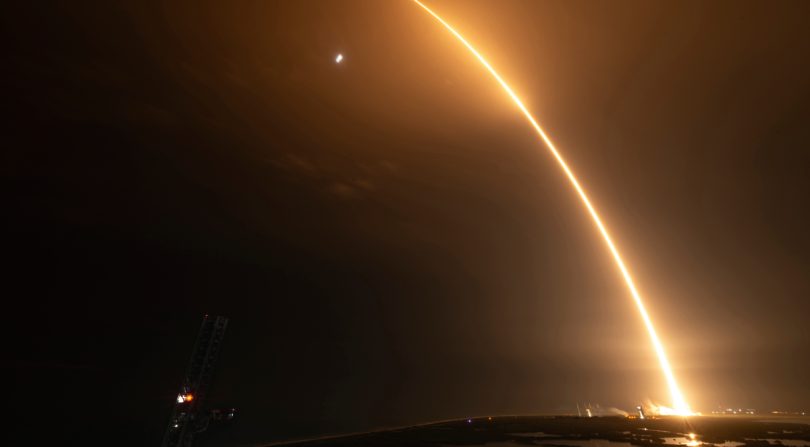 cohete-spacex-estrella-contra-luna-impacto