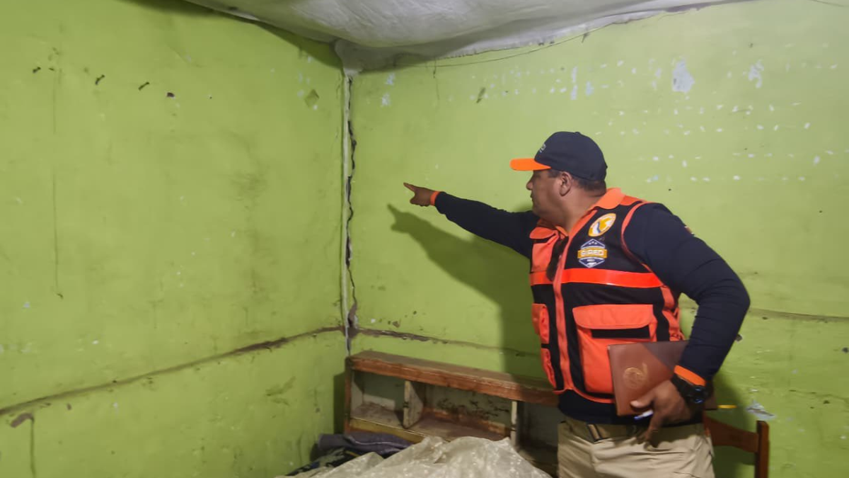 Perú declara estado de emergencia tras sismo de 7.2