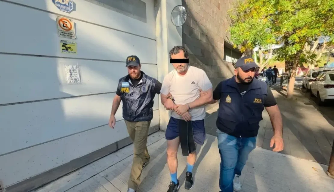 Fernando Farías ya está en México: Argentina lo liberó por “falta de mérito” y ahora va al Altiplano