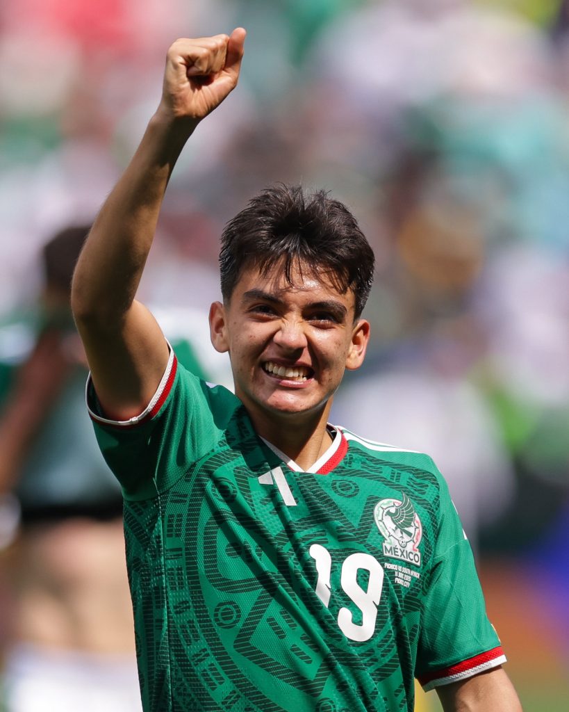 Gilberto Mora