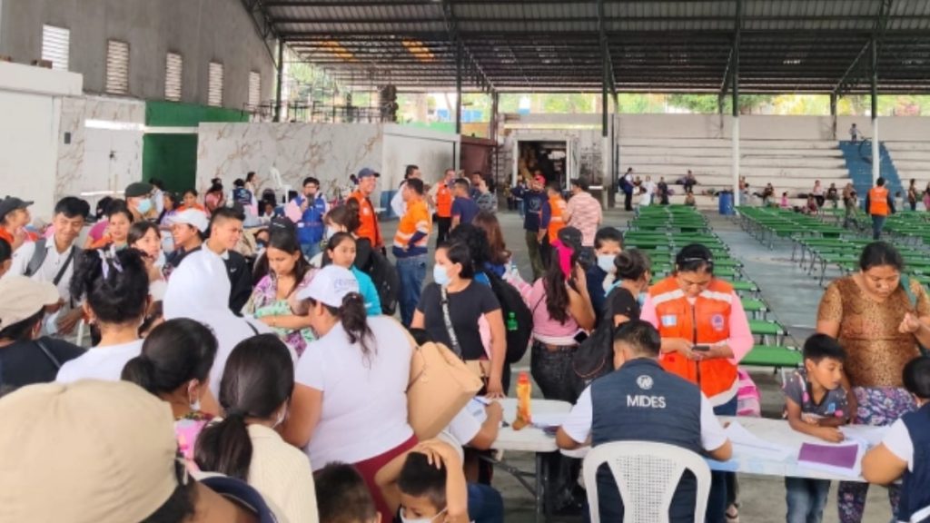 guatemala-realiza-evacuaciones-preventivas-erupcion-volcan-fuego-1