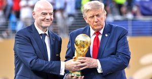 Infantino usaría la final del Mundial 2030 para mantenerse como presidente de la FIFA