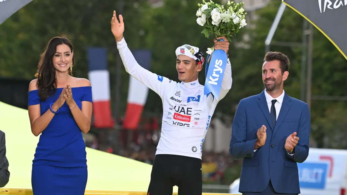 Isaac del Toro, primer mexicano en liderar el Tour de Alemania tras ganar el prólogo