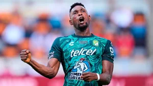 León califica a la Concachampions