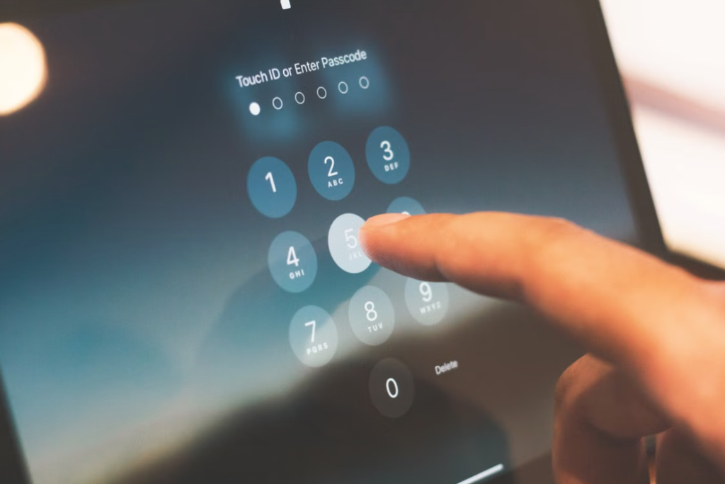 nuevas-funciones-de-seguridad-whatsapp