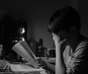 ¿Cómo identificar el estrés académico en infantes y adolescentes en este regreso a clases?