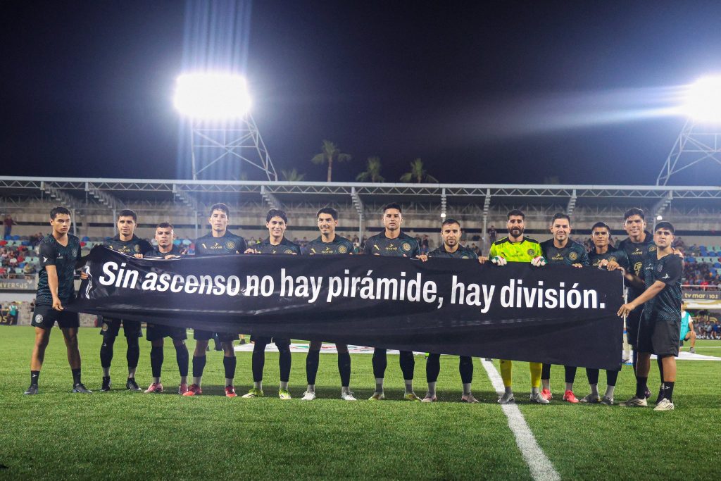 Protesta por el regreso del ascenso en la Liga Expansión