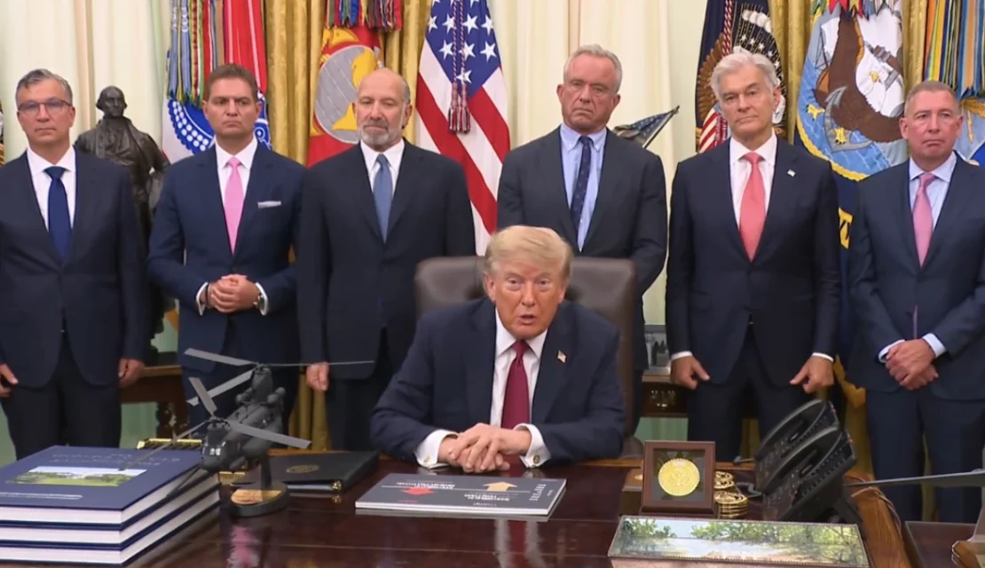 ¡Lo que faltaba! Trump sugiere retirar apoyo a Reino Unido en soberanía sobre las Malvinas
