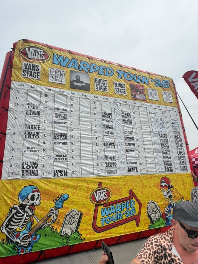 Horarios del Vans Warped Tour México 2026 para el domingo 13 de septiembre revelados en el inflable gigante